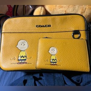 Coach x peanuts Charlie Brown  graham crossbody
